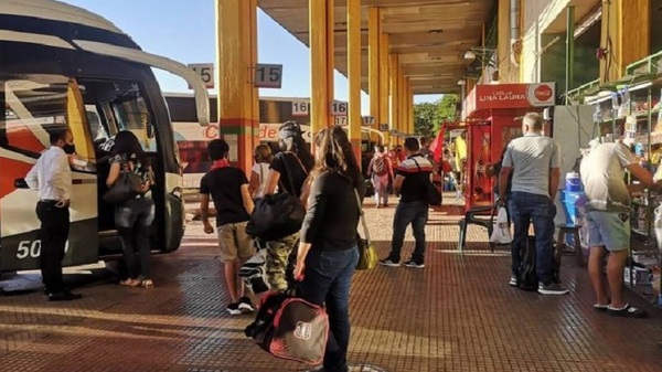 #Caacupé2023: Más de 165.000 personas pasaron por la Estación de Buses - Noticias Paraguay