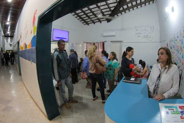 Más de 60 mil atenciones fueron brindadas en los más de 30 consultorios nocturnos habilitados