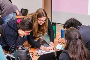 Talleres gratuitos en programación, IA y desarrollo web para principiantes - Nacionales - ABC Color