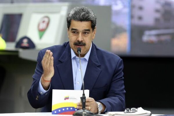 Maduro firma decretos para anexar a Venezuela el territorio en disputa con Guyana - .::Agencia IP::.