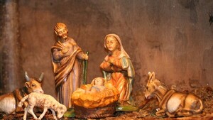 El pesebre cumple ocho siglos entre tradición católica y folclore de Navidad