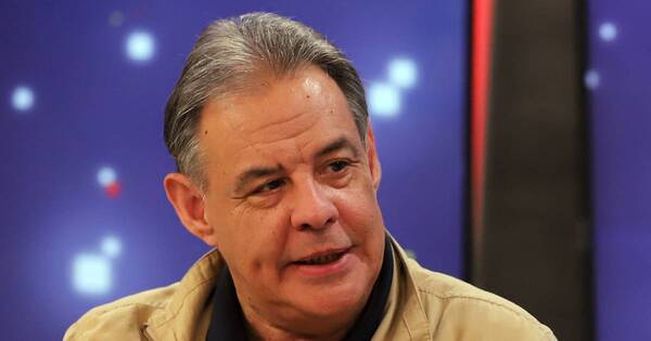 La Nación / El progresismo y la izquierda no puede seguir siendo furgón de cola del PLRA, según Richer