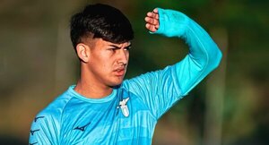 Versus / ¿Inminente debut? Diego González volvió a aparecer en el banco de la Lazio