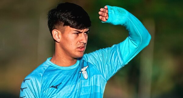 Versus / ¿Inminente debut? Diego González volvió a aparecer en el banco de la Lazio