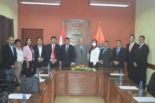 No se conformó nuevamente la mesa directiva de la Junta Municipal San José, por el retiro la sesión un grupo ediles - Noticiero Paraguay