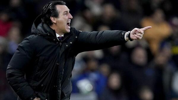 El Aston Villa de Emery va por la Premier