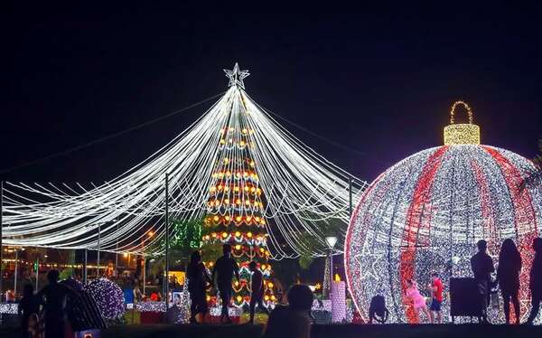 “Papá Noel y los 7 Elfos” visitan la Navidad Sustentable en Ciudad del Este - ABC en el Este - ABC Color
