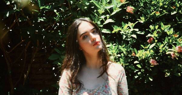 La Nación / Ana Blosset presenta “I wish I was her”