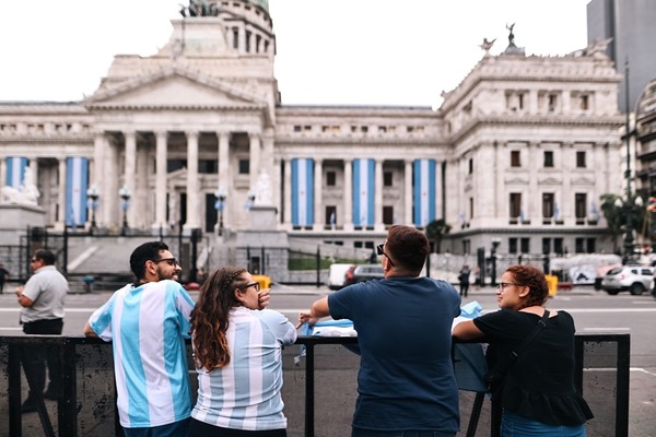 Argentina se prepara para el comienzo del Gobierno de Javier Milei - El Independiente