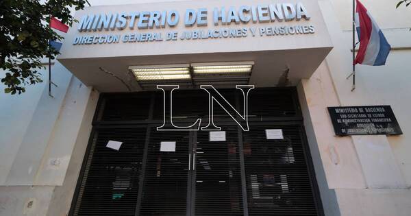 La Nación / Creación de Superintendencia de Jubilaciones debe ser “causa nacional”, dice economista