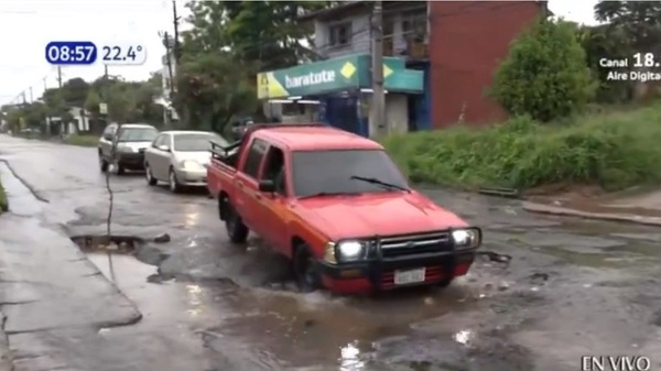 Sanlorenzanos exigen reparación de la avenida Avelino Martínez - Noticias Paraguay