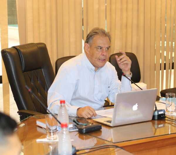 La izquierda es el furgón de cola del PLRA, lamenta ex senador - ADN Digital
