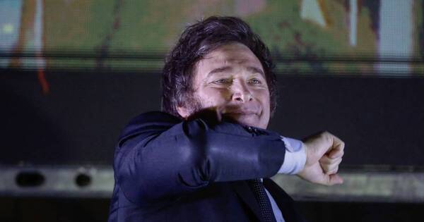 La Nación / Milei: “En 15 años podemos alcanzar niveles como Italia o Francia”