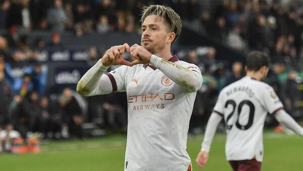 Manchester City escapa de Luton