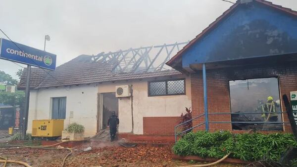 Incendio en Independencia está bajo control, según bomberos - Nacionales - ABC Color