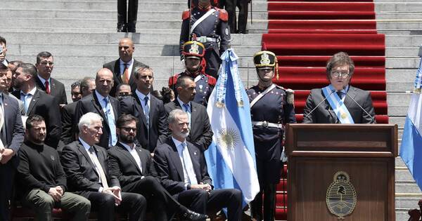 La Nación / “No hay plata” y “no hay alternativa al ajuste”, aseguró Javier Milei