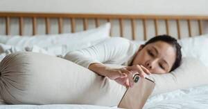 La Nación / ¿Qué dice la ciencia sobre posponer la alarma?