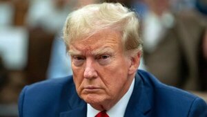 Trump dice que no testificará este lunes en su juicio civil por fraude