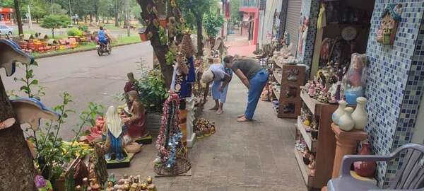 Hasta el 20 de diciembre la feria de artesanía navideña en Av. Japón - Nacionales - ABC Color