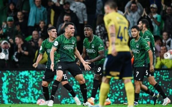 El equipo de Junior Alonso cierra el año en lo más alto de la Liga rusa