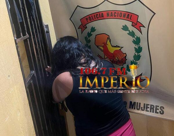 En plena madrugada atacó la casa de su suegra de 88 años y quedó presa