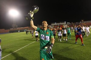 Encarnación Fútbol Club anuncia a Bernardo Medina como su primer refuerzo oficial