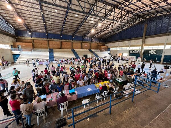 Asistencia Médica a Personas con Discapacidad en el Polideportivo Municipal de Concepción