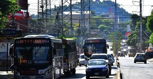 Crisis en transporte público: Peña admite fallos