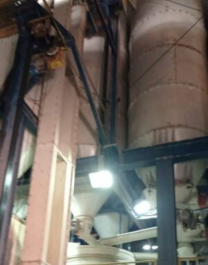 Joven cayó a tubo de un silo mientras realizaba limpieza