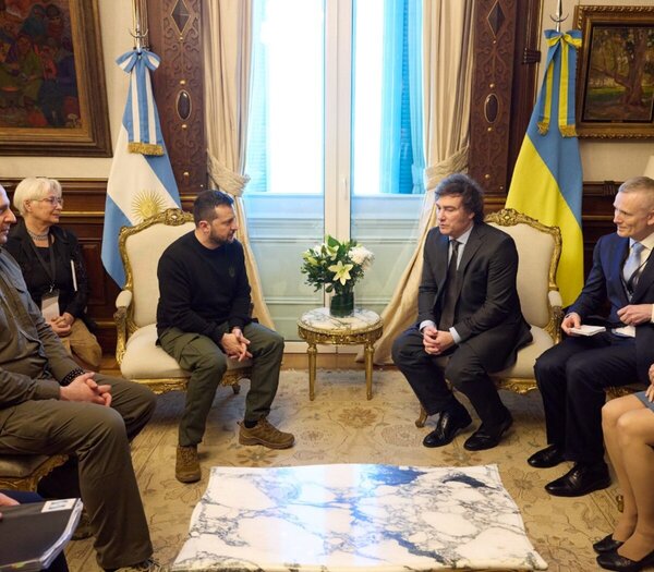 Zelenski reiteró que Milei apoya a Ucrania en guerra con Rusia: "Hay un viento nuevo en Argentina" - .::Agencia IP::.