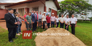 REALIZARON PALADA INICIAL DE AMPLIACIÓN DE LA USF DEL B° ARROYO PORÁ - Itapúa Noticias