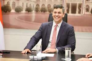 Santiago Peña: “Yo creo que hoy el Paraguay que tenemos ya es mejor” - Política - ABC Color