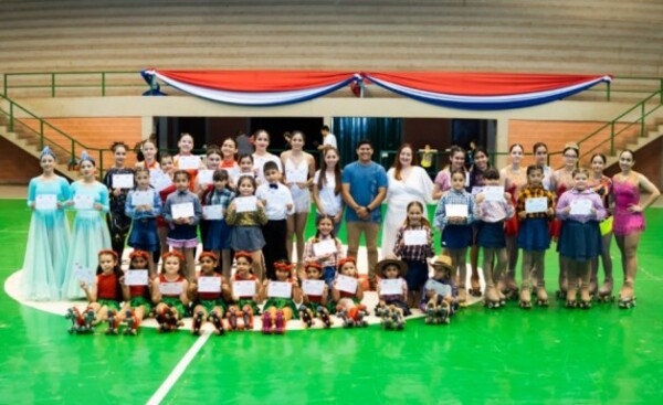 Exitosa clausura 2023 de la Escuela Municipal de Patinaje