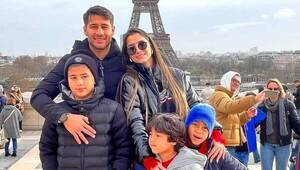 "Tito" Torres y Stephi disfrutan de su primer viaje en familia
