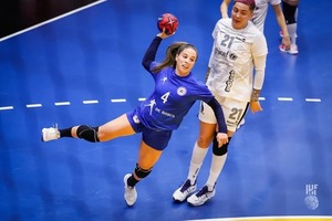 Handbolistas paraguayas logran primer triunfo en mundial y disputarán puesto 29 - La Tribuna