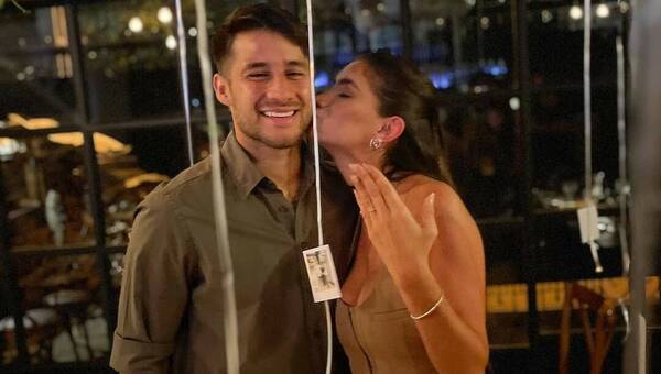 Novia de "Tito" Torres aclaró que no se casaron todavía