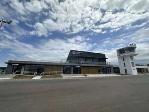 Uruguay y Brasil inauguran el primer aeropuerto binacional de América - Mundo - ABC Color