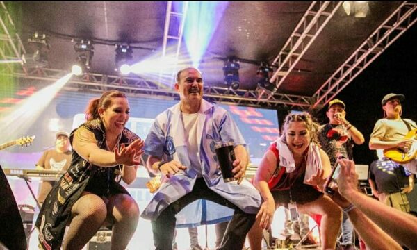 (VIDEO). Decano de Medicina UNA escandalizó al rollo con su “perreo” con los “bichos”