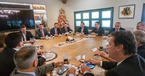 La Nación / Planifican acciones políticas para el año 2024