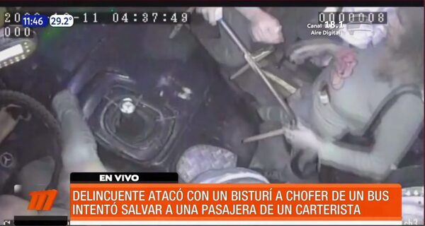¡Terrible! Delincuente atacó con bisturí a chofer de bus | Telefuturo