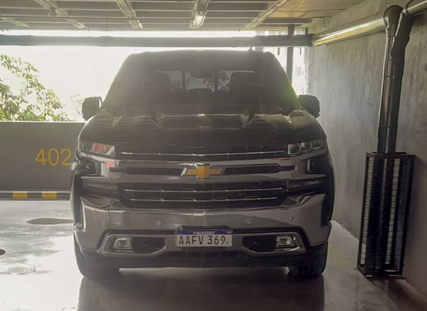 Hallan camioneta del prófugo Diego Dirisio en un estacionamiento del centro de Asunción - La Tribuna