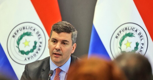En un golpe de autoridad, Peña le ordena a Ovelar tratar la ley de Superintendencia y se impone en el Congreso