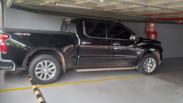Operación Dakovo: Hallan abandonada camioneta de Diego Dirisio en Asunción
