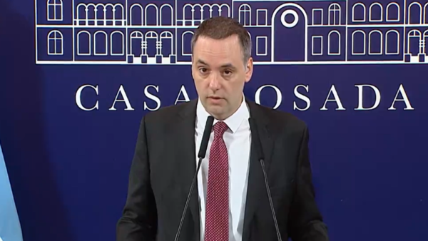 El Gobierno de Milei hará "lo imposible" en un corto plazo por "evitar la hiperinflación"