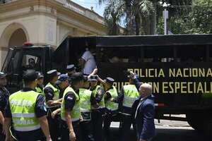 Sindicalistas de ANDE anuncian que abandonarán subestaciones y no se hacen responsables de apagones - Nacionales - ABC Color