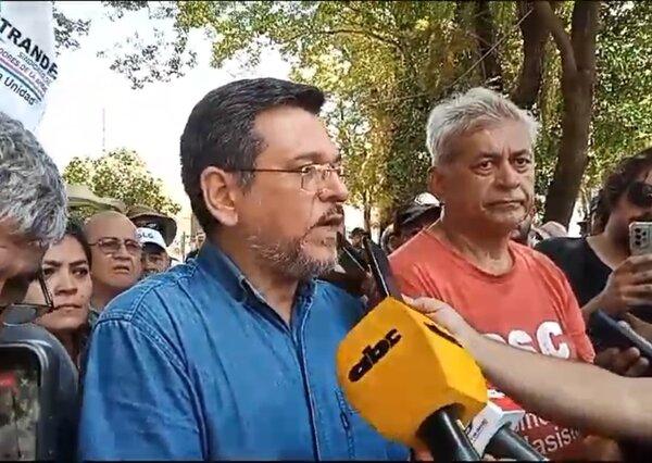 Superintendencia: manifestantes exigen liberación de detenidos y convocan a la ciudadanía a sumarse a protesta · Radio Monumental 1080 AM