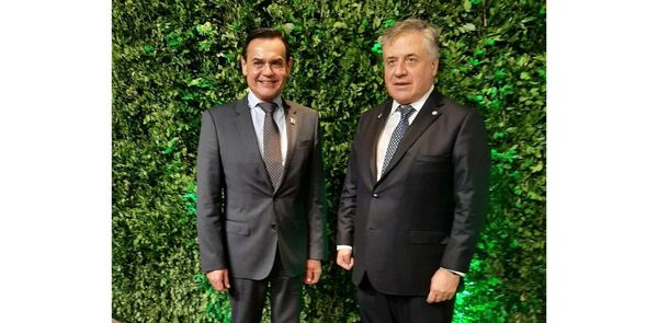 Rub茅n Ram铆rez Lezcano presenta solicitudes para facilitar el transporte fluvial a su hom贸logo uruguayo, Omar Paganini - Revista PLUS