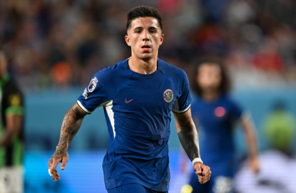 Versus / La Premier League limita los contratos de jugadores a cinco años
