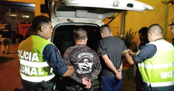 La Nación / Procesan y piden prisión del director del penal por ingreso de drogas y alcohol