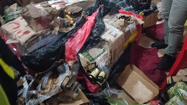 Caso drogas y alcohol en penal: Fiscal pidió prisión de director y otros funcionarios